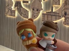 -泡泡玛特POPMART(国金街店)