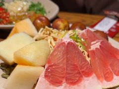 -老牌坊云南鱼豆花火锅(爱建店)