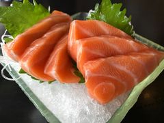 三文鱼刺身-春草居酒屋·晴子の店