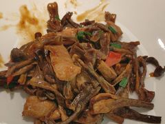 -章吴记喜瑞餐厅(东东城店)