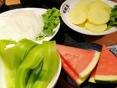 -味舵主重庆火锅(邓尉路店)