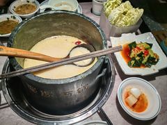 -野·大山里野生菌石锅土鸡(益田假日店)
