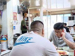 -煲煲香快餐(南京路店)