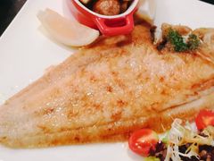 香煎多佛鱼佐柠檬汁-La Creperie法餐厅(芮欧百货店)