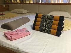 -良子足疗按摩