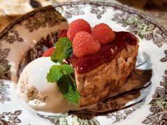 -BROWNSTONE布朗石西班牙餐厅(富城店)