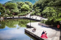 -唯一旅拍·颂当代影像艺术中心(上城店)
