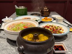 -福照楼汽锅鸡·云南菜(火车站锦江店)
