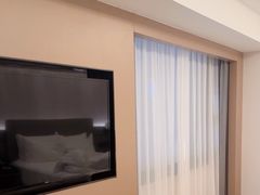 -上海南京路步行街假日酒店