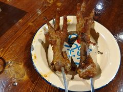 鸡爪-马路牙子地桌烤肉(工体店)