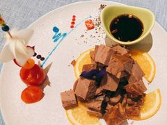 招牌带皮驴肉-芳华茶餐厅