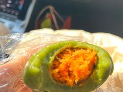 蛋黄肉松青团-许阿姨糕团店(南京总店)