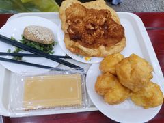 奶油炸糕-护国寺小吃(地安门店)