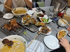 -郑享吃烧烤烩面(红专路店)