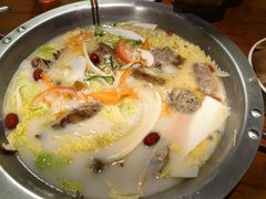 -佬土鹅肠火锅(解放路店)