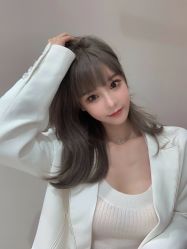 -诗悦发型烫染SALON