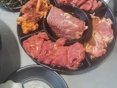 -啊美丽炭火烤肉(滑翔一店)
