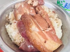 -梁阿婆廿年老牌扣肉糯米饭