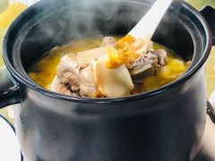 原味鸡煲配云南野生菌-梅林春晓花园餐厅