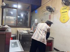 -桥里桥烧饼铺