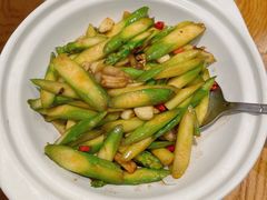 -黄泥岗·地道湖北菜(奥特莱斯店)