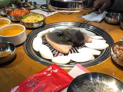 -老炉家木炭烤肉(长江国际店)