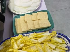 -一只羊·铜锅涮羊肉烧烤