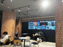 -达美乐比萨(栖霞大道店)