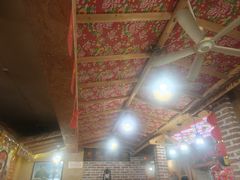 -闯关东东北农家菜(崂山石老人店)