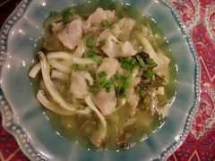 -蘑菇私房菜小馆(杨家坪西城天街店)