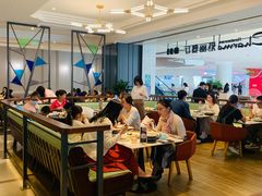 -港丽餐厅(高德置地店)