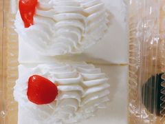 -红宝石·鲜奶小方·海派西点房(浦三店)