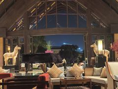 -三亚湾海居雅高铂尔曼度假酒店