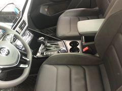 -重庆龙华众华一汽大众4S店(渝中区店)