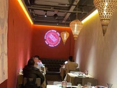 大堂-丝路金桃·新疆菜(徐汇店)