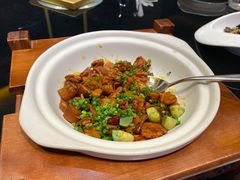 马仕金牌肥肠煲-马仕玖煲·融合菜·酥不腻烤鸭(人大店)