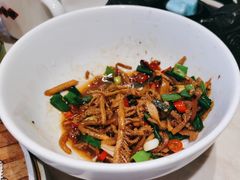 -味上湘菜馆(阿波罗店)