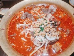 -张翻越·川渝冒菜·武汉黑鸭煲(城北万象城店)