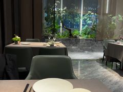 -海立阁海鲜江浙菜(漕河泾印象城店)