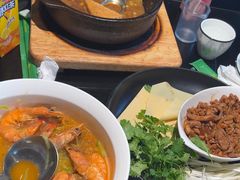 -五谷丰登农家院·地道胶东菜·海鲜烧烤(威海店)