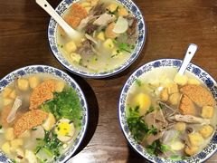 小潘记特色鸭血粉丝汤-小潘记鸭血粉丝汤