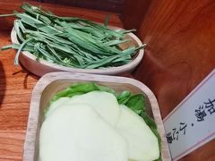 -独食火锅·半米屋台(直营总店)