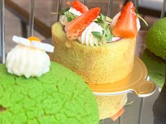 香草草莓奶油卷-福州泰禾铂尔曼酒店·大堂酒廊