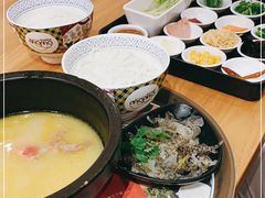 -妈妈故事米线(市府恒隆店)