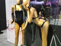 -上海跨国采购会展中心