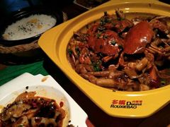 -多嘴超级肉蟹煲(杉杉国潮主题店)