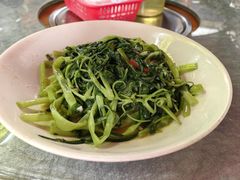 -南沙辉记烧鸡·荔枝木炭火吊烧(旧镇店)