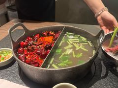 草本鸳鸯锅-盡膳口福跷脚牛肉火锅(晶耀前滩店)