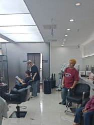 -米可造型烫染