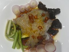 捞汁海蜇头-月福京味斋·烤鸭店·北京菜(鼓楼总店)